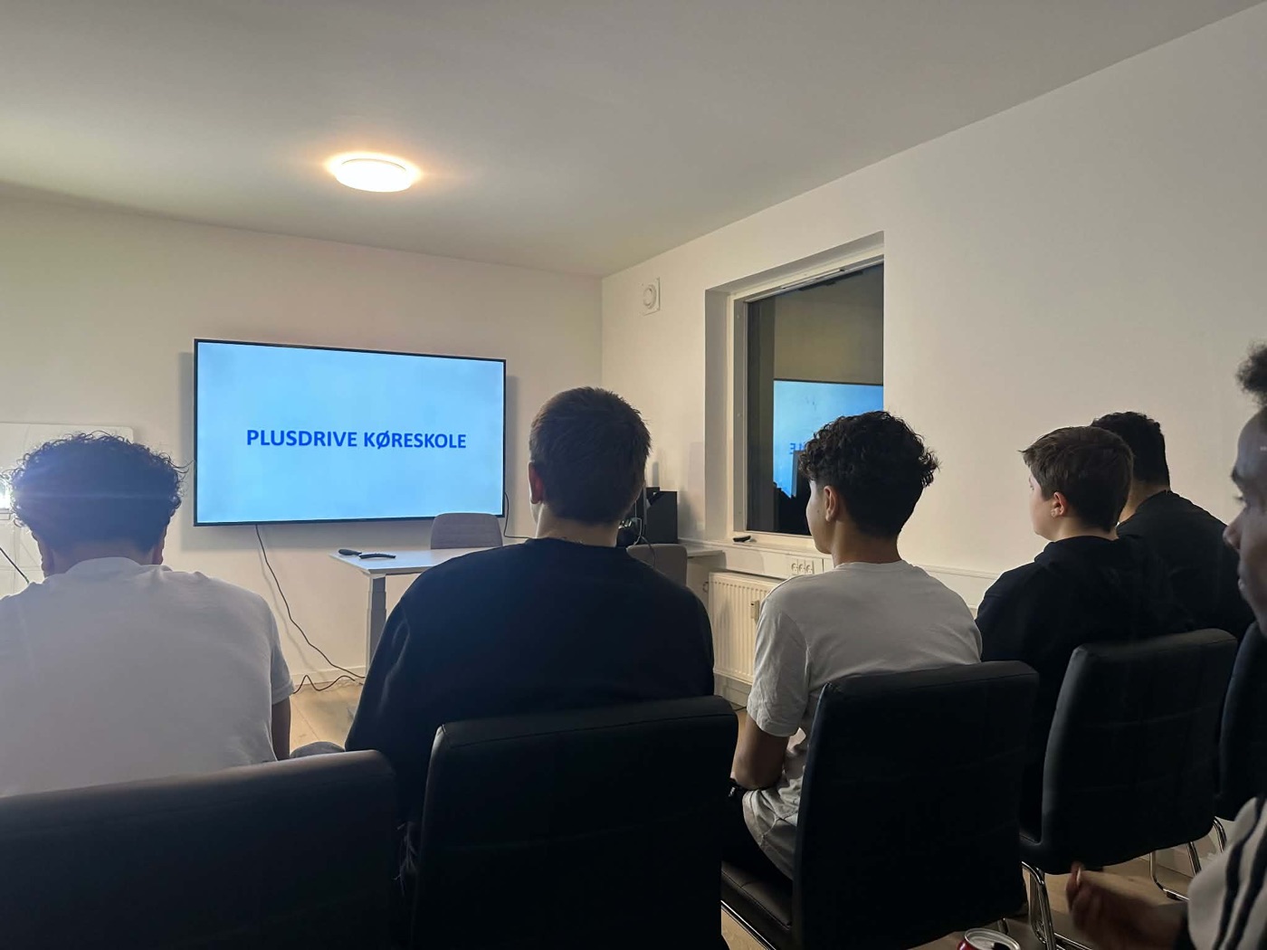 Stemning fra en introaften hos Plusdrive